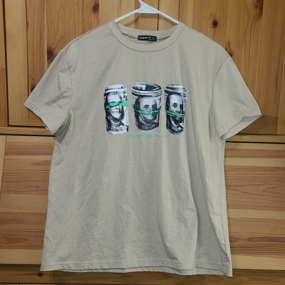 Graphic T Shirt - S